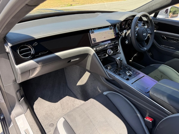 Used Bentley Flying Spur 2025 for sale - 75214275: Photo 28
