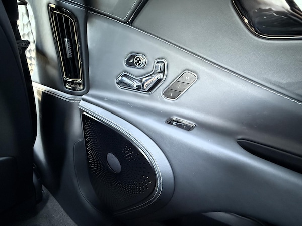Used Bentley Flying Spur 2025 for sale - 75214275: Photo 42