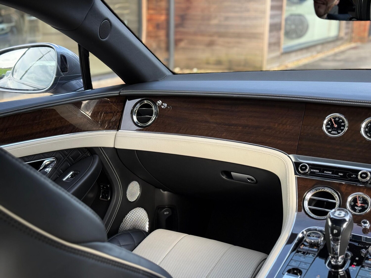 Used Bentley Continental 2019 for sale - 77585818: Photo 32