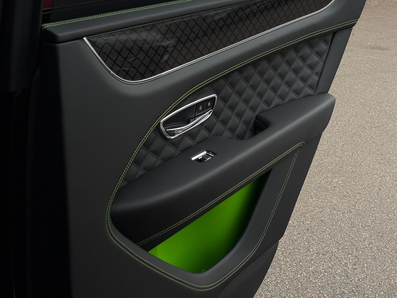 Used Bentley Bentayga 2024 for sale - 76936102: Photo 33