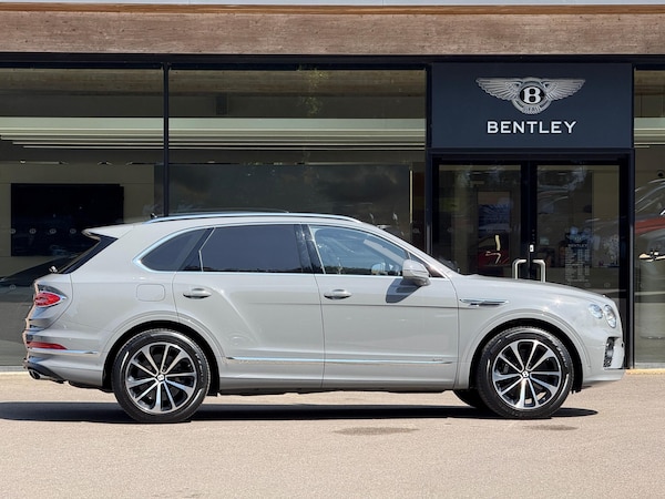 Used Bentley Bentayga 2022 for sale - 75225971: Photo 2
