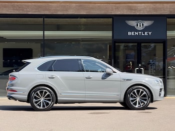 Used Bentley Bentayga 2022 for sale - 75225971: Photo