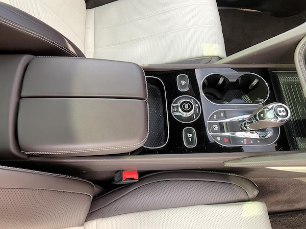 Used Bentley Bentayga 2022 for sale - 75225971: Photo 51