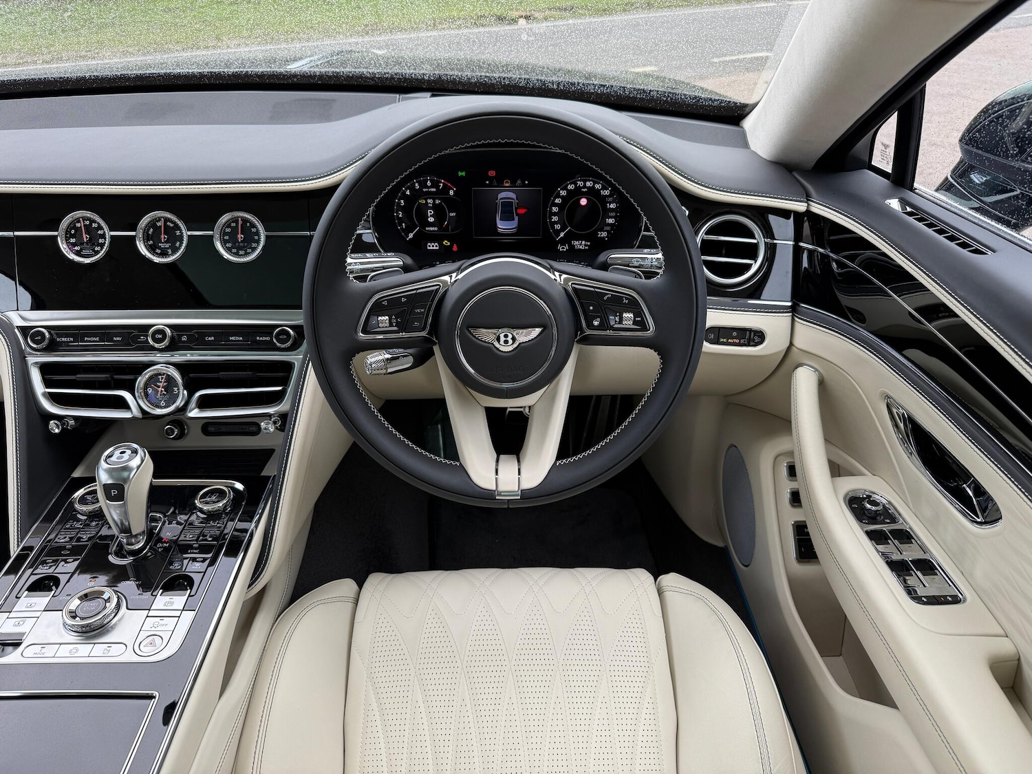 Used Bentley Flying Spur 2025 for sale - 76572011: Photo 21