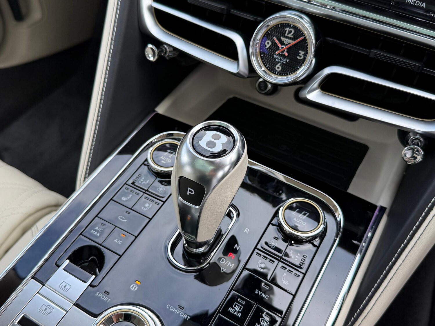 Used Bentley Flying Spur 2025 for sale - 76572011: Photo 32