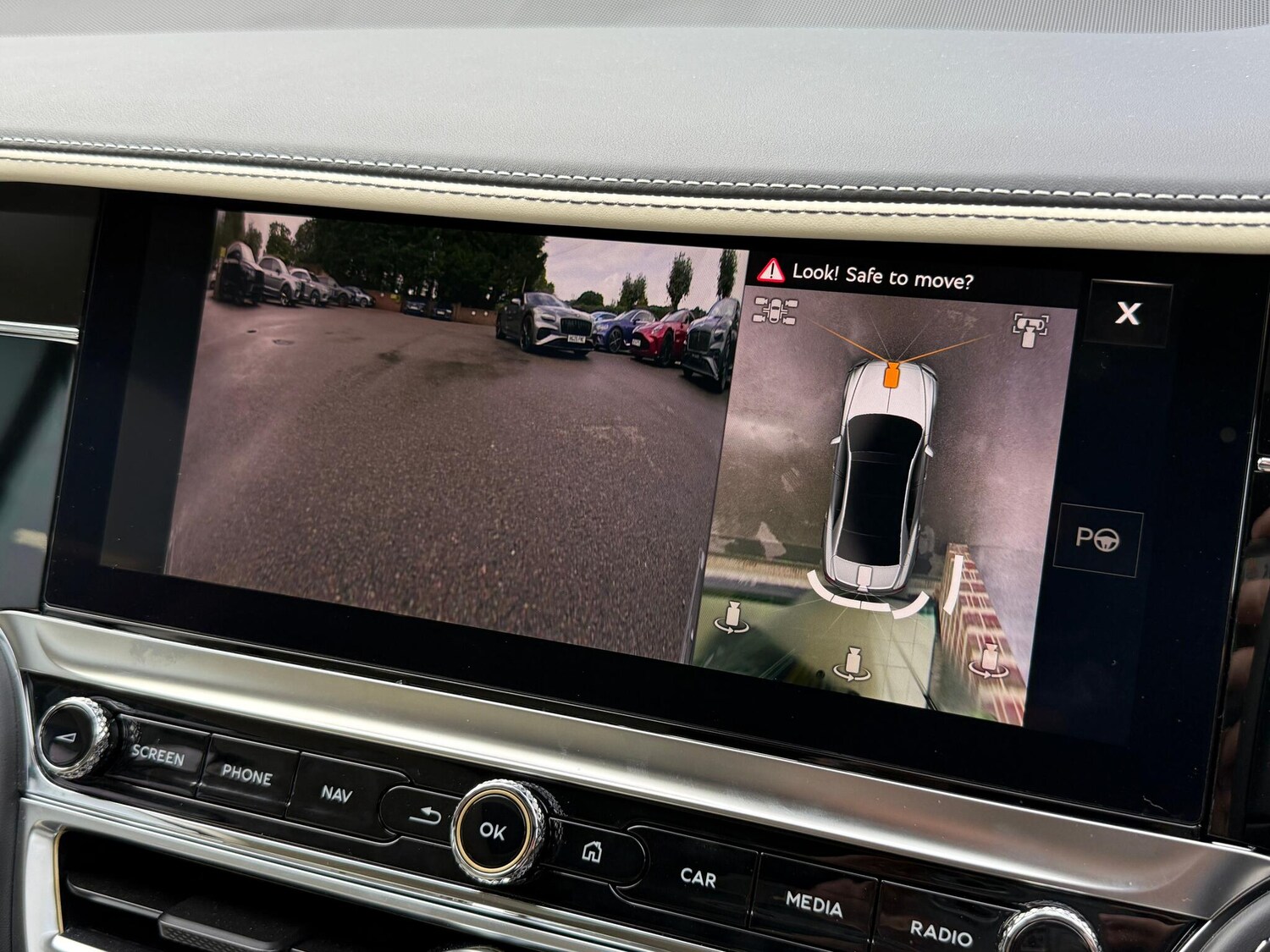 Used Bentley Flying Spur 2025 for sale - 76572011: Photo 35