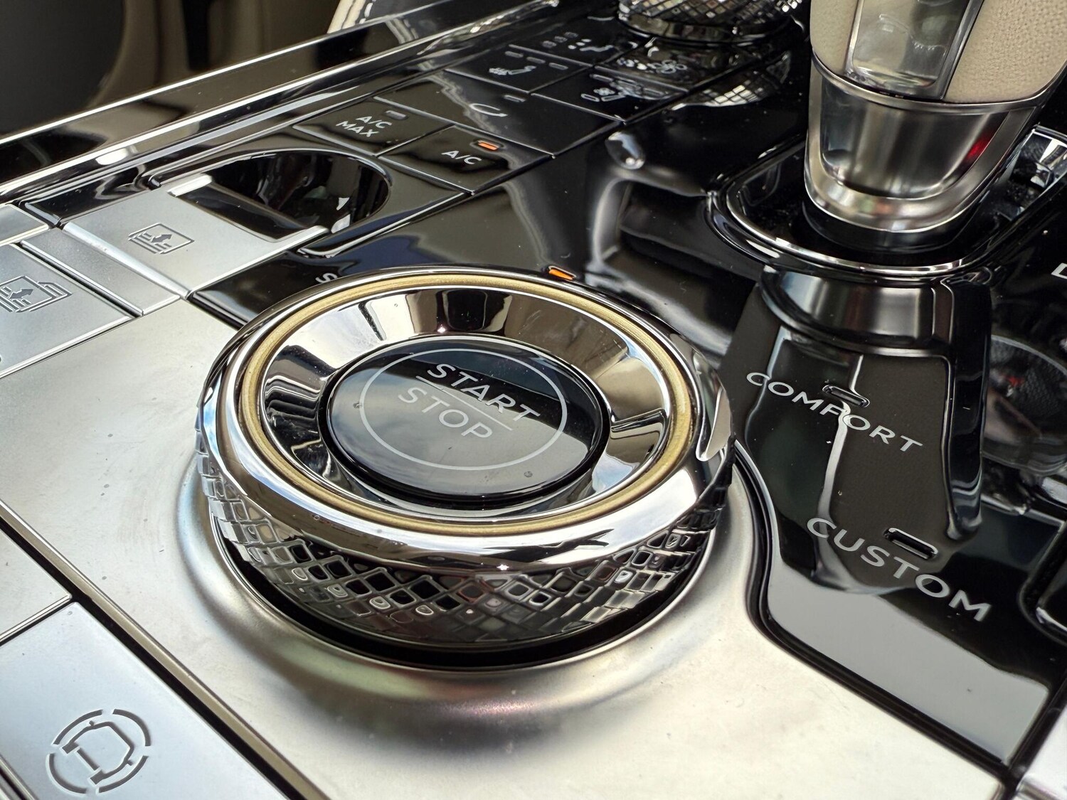 Used Bentley Flying Spur 2025 for sale - 76572011: Photo 36