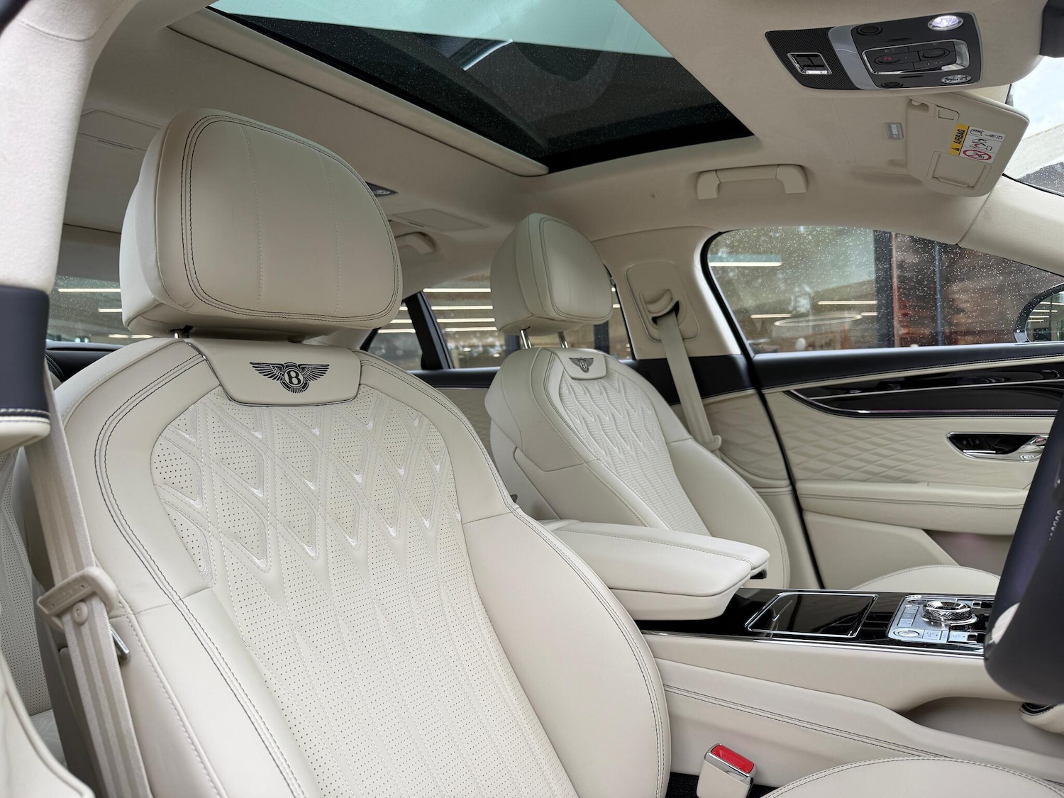 Used Bentley Flying Spur 2025 for sale - 76572011: Photo 6