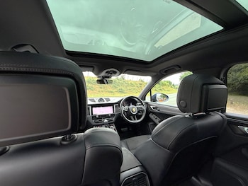 Used Porsche Macan 2021 for sale - 75279447: Photo