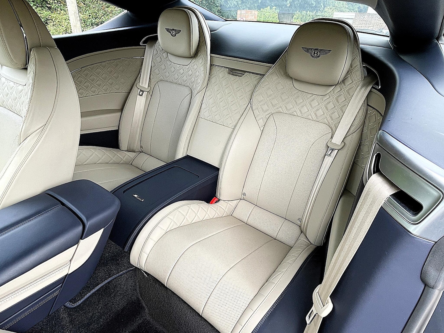 Used Bentley Continental 2020 for sale - 76388135: Photo 37