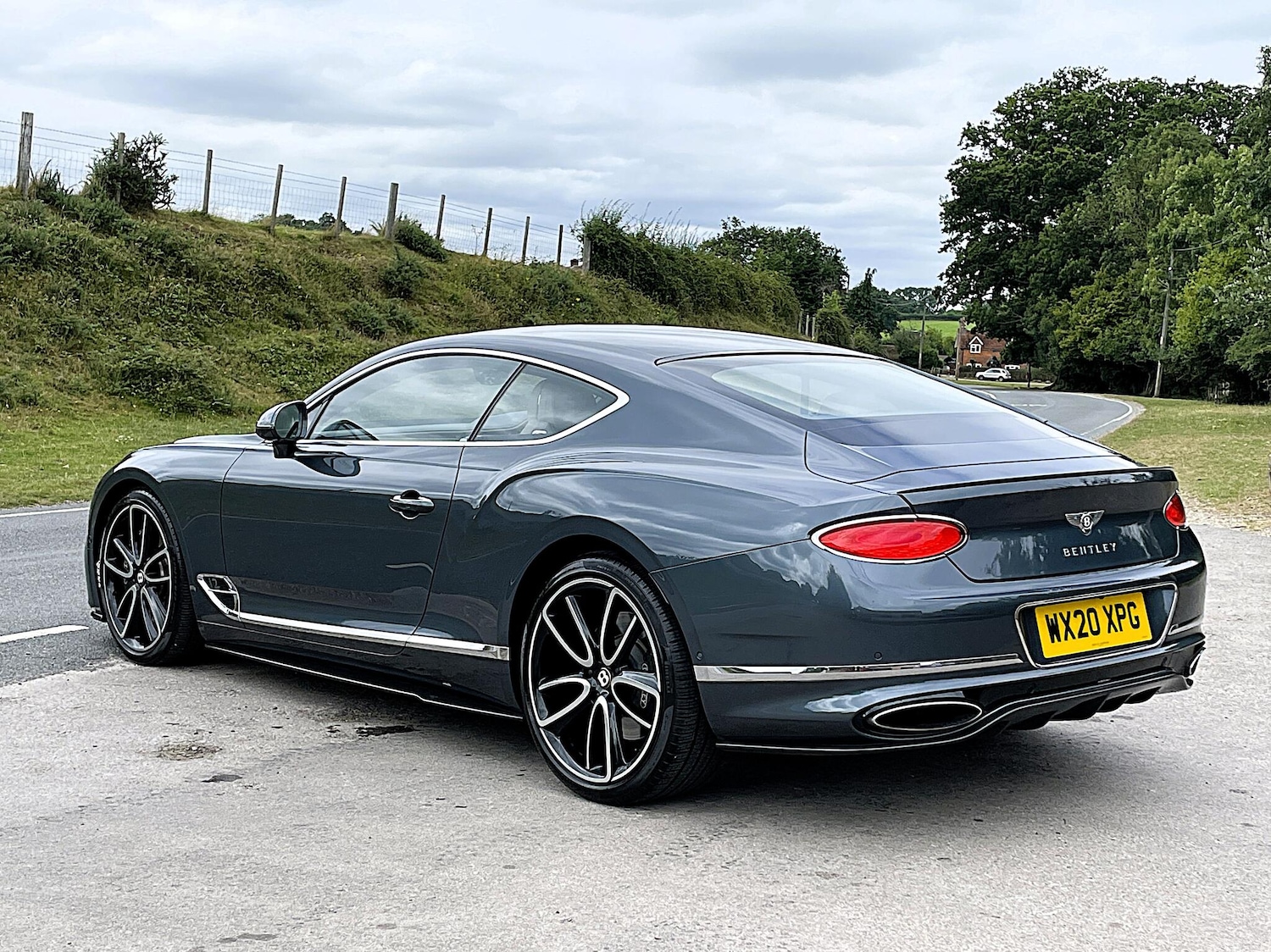 Used Bentley Continental 2020 for sale - 76388135: Photo 6
