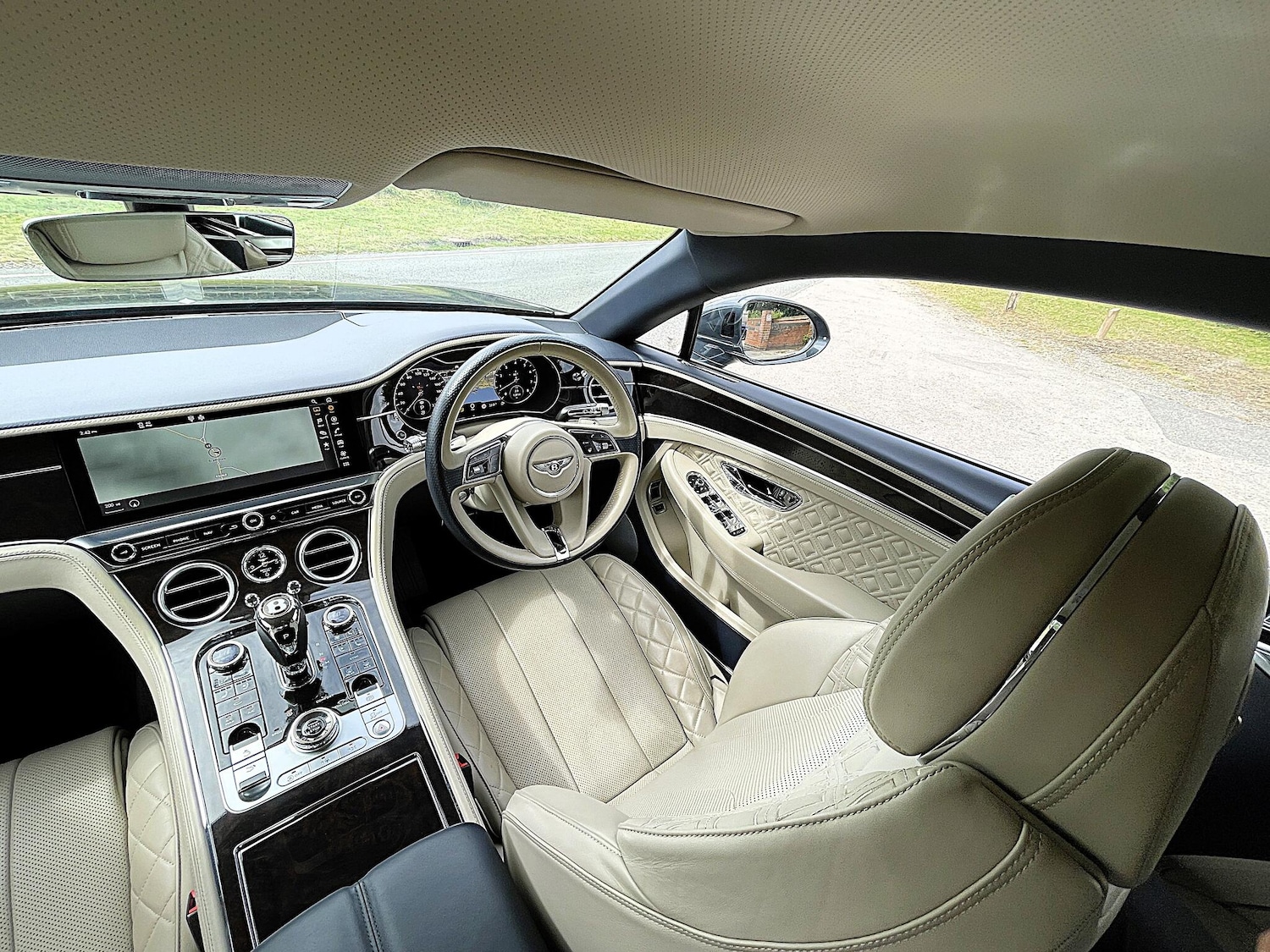 Used Bentley Continental 2020 for sale - 76388135: Photo 7