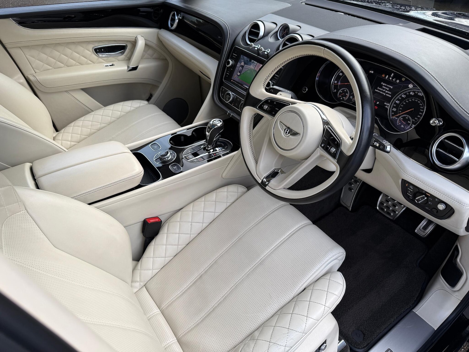 Used Bentley Bentayga for sale - 77478566: Photo 2