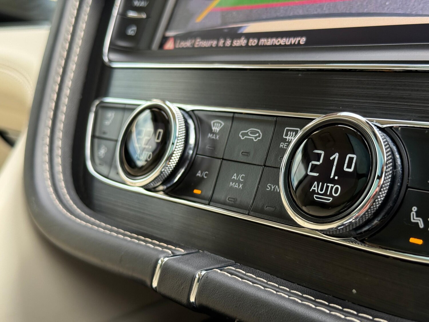 Used Bentley Bentayga for sale - 77478566: Photo 21