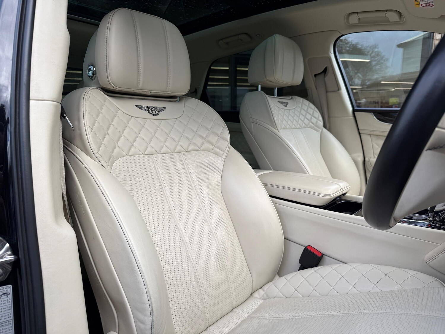 Used Bentley Bentayga for sale - 77478566: Photo 36