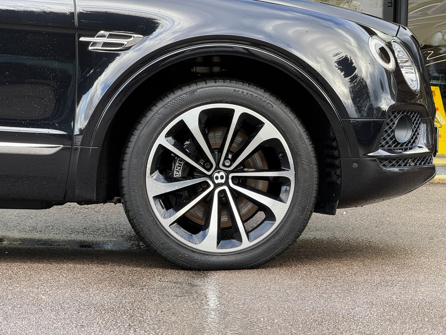 Used Bentley Bentayga for sale - 77478566: Photo 44