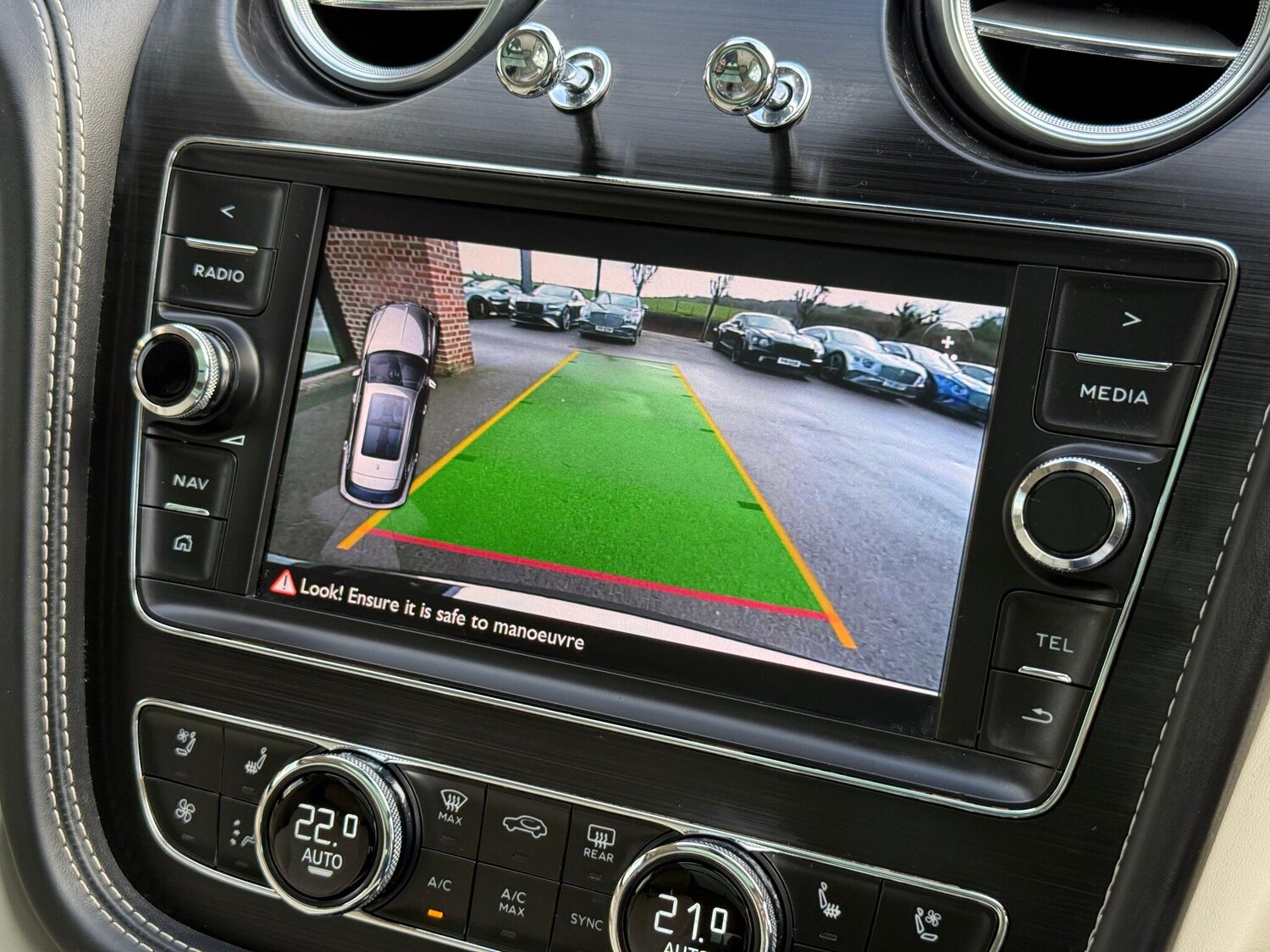 Used Bentley Bentayga for sale - 77478566: Photo 45