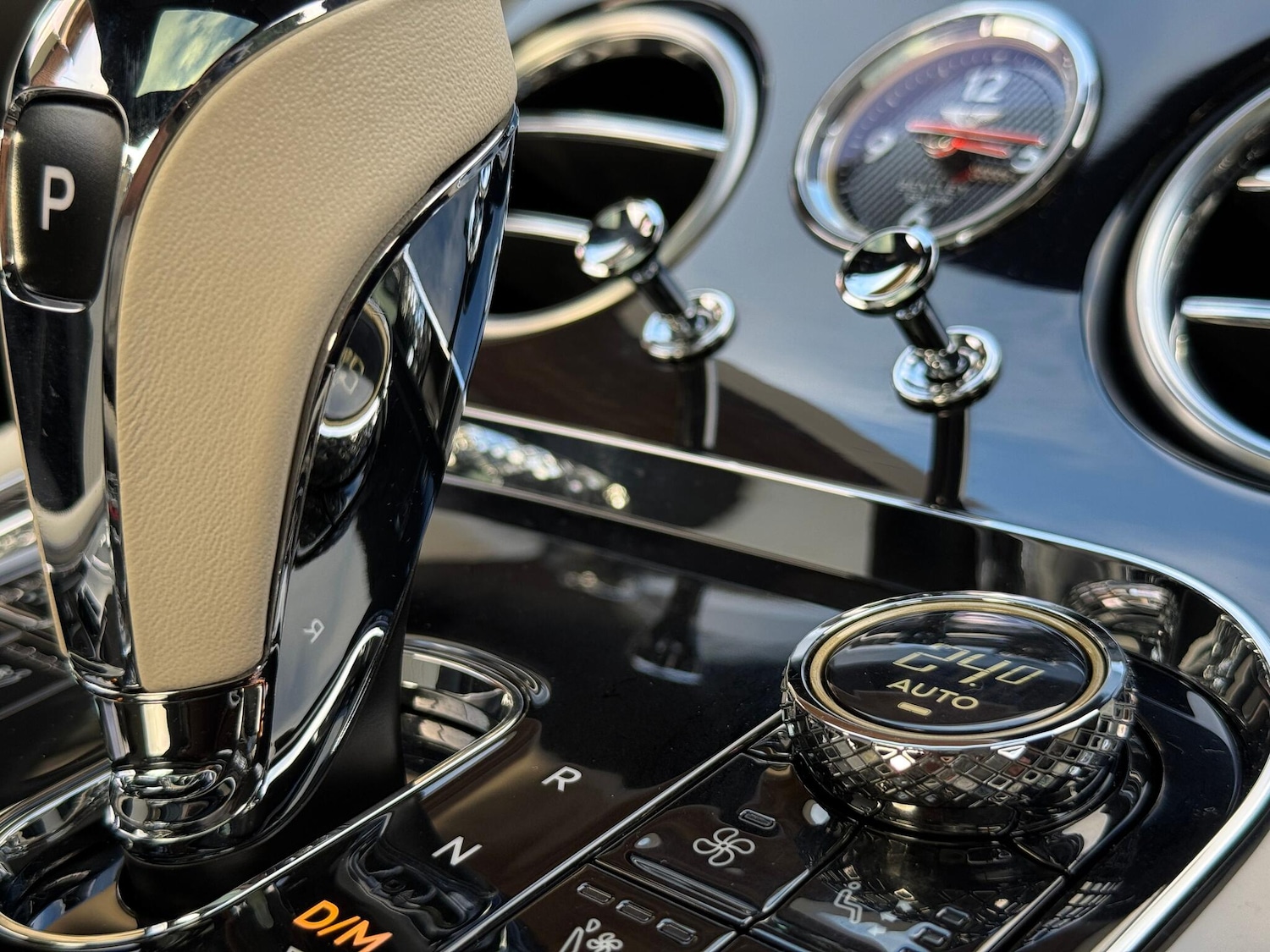 Used Bentley Continental 2024 for sale - 77238644: Photo 58