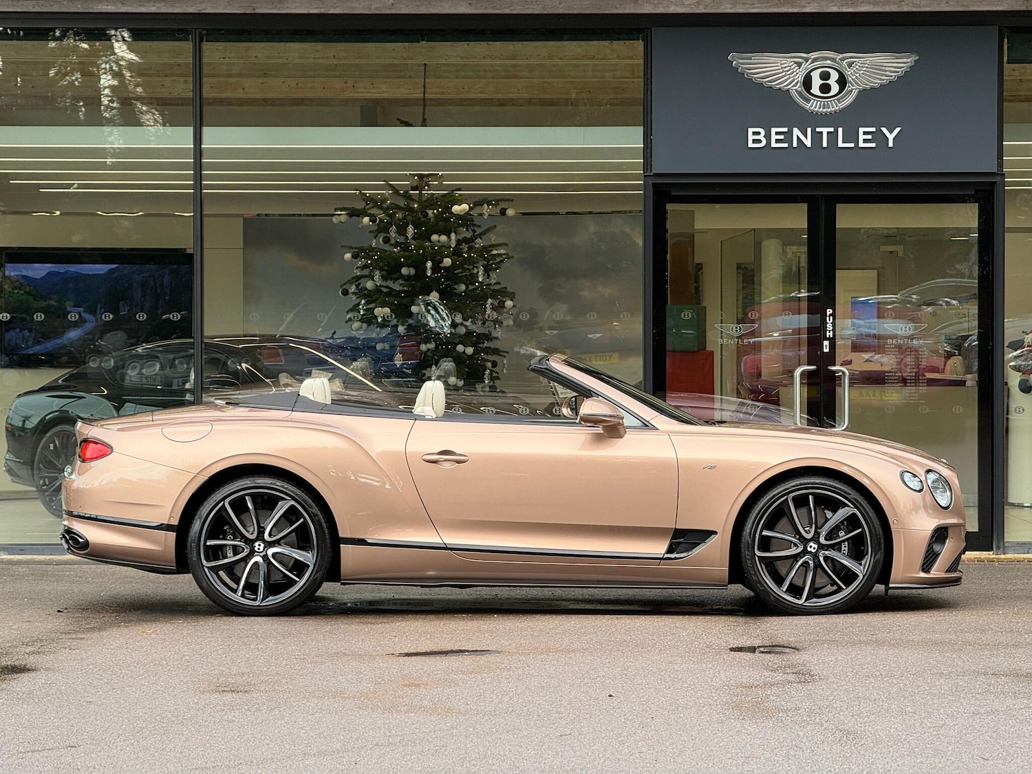 Used Bentley Continental 2022 for sale - 76936488: Photo 10