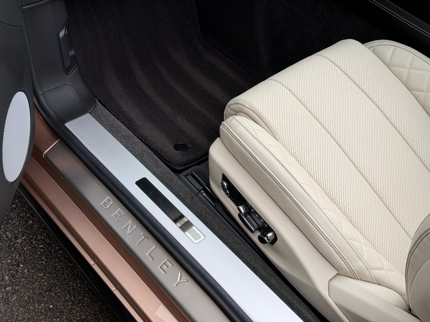 Used Bentley Continental 2022 for sale - 76936488: Photo 15