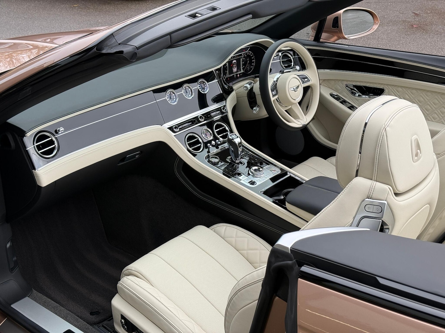 Used Bentley Continental 2022 for sale - 76936488: Photo 16