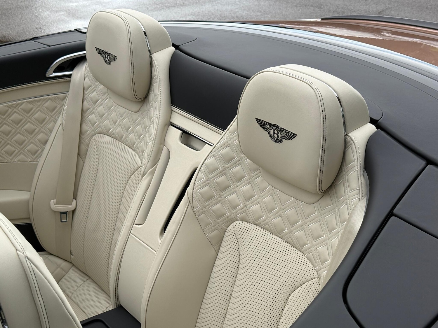 Used Bentley Continental 2022 for sale - 76936488: Photo 17