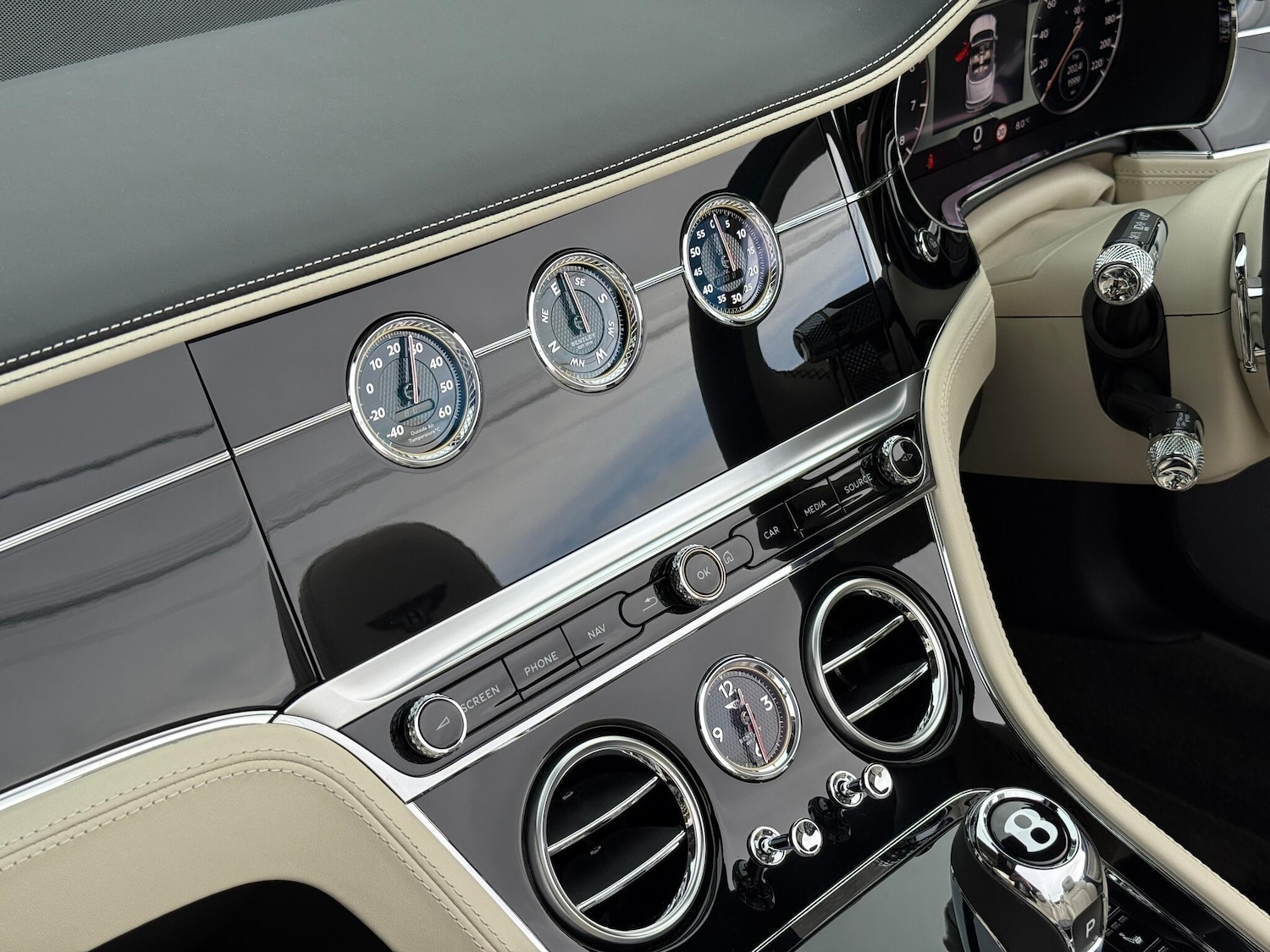 Used Bentley Continental 2022 for sale - 76936488: Photo 21