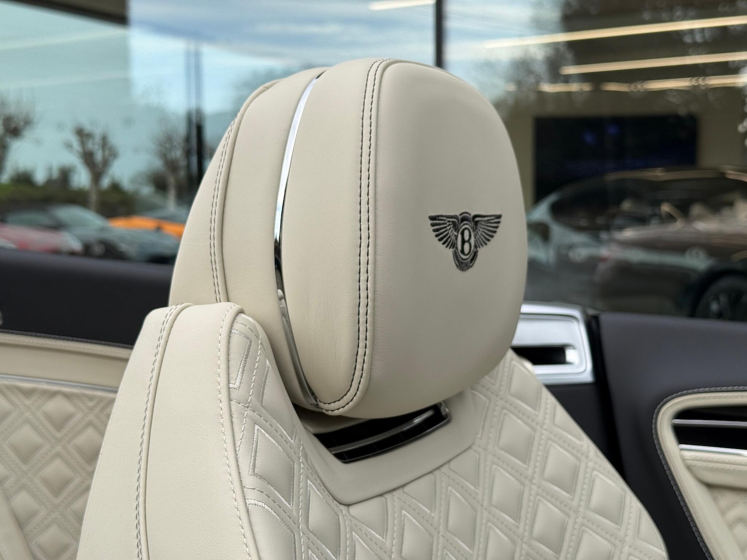 Used Bentley Continental 2022 for sale - 76936488: Photo 24