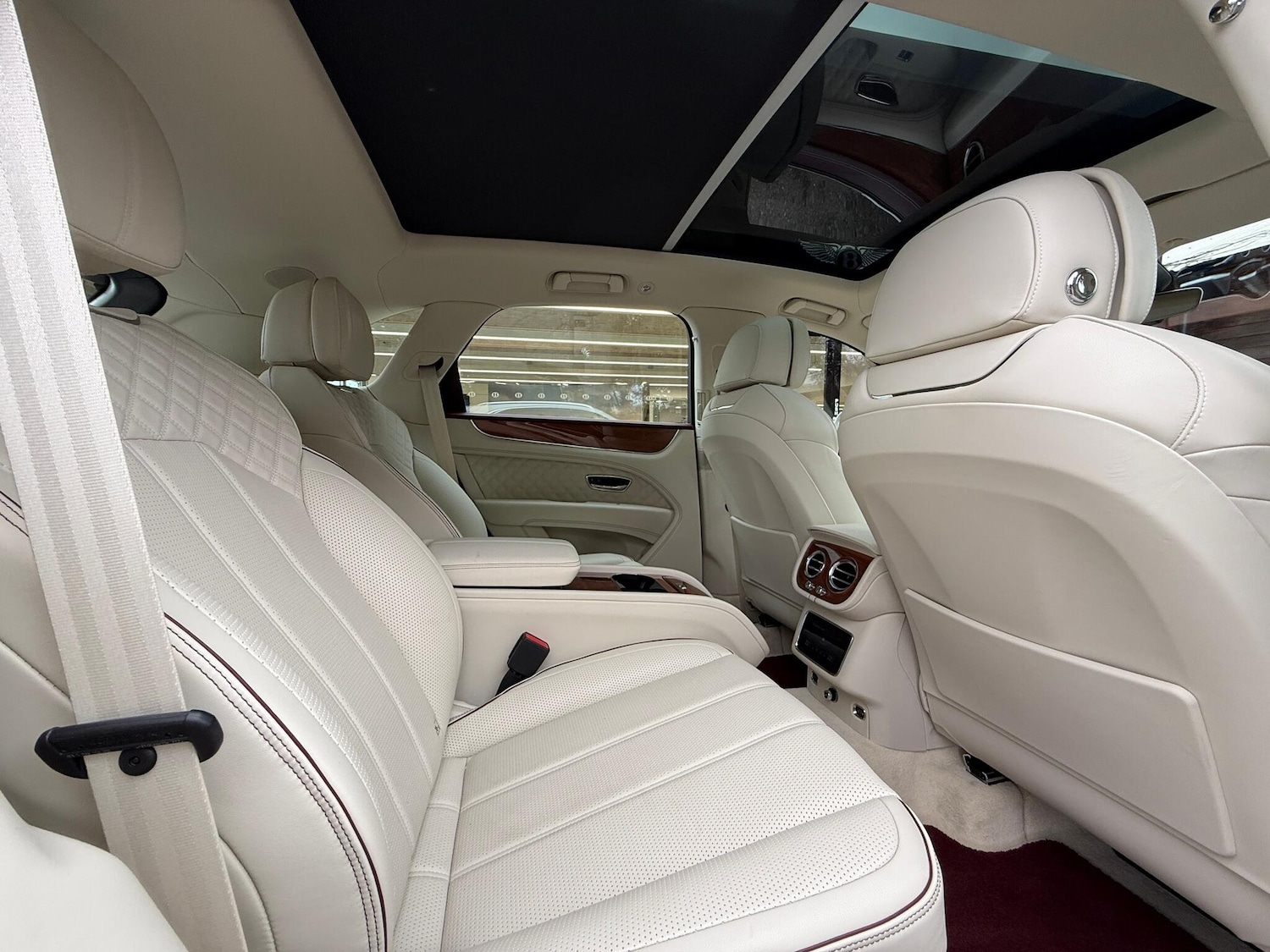 Used Bentley Bentayga 2021 for sale - 76499977: Photo 15