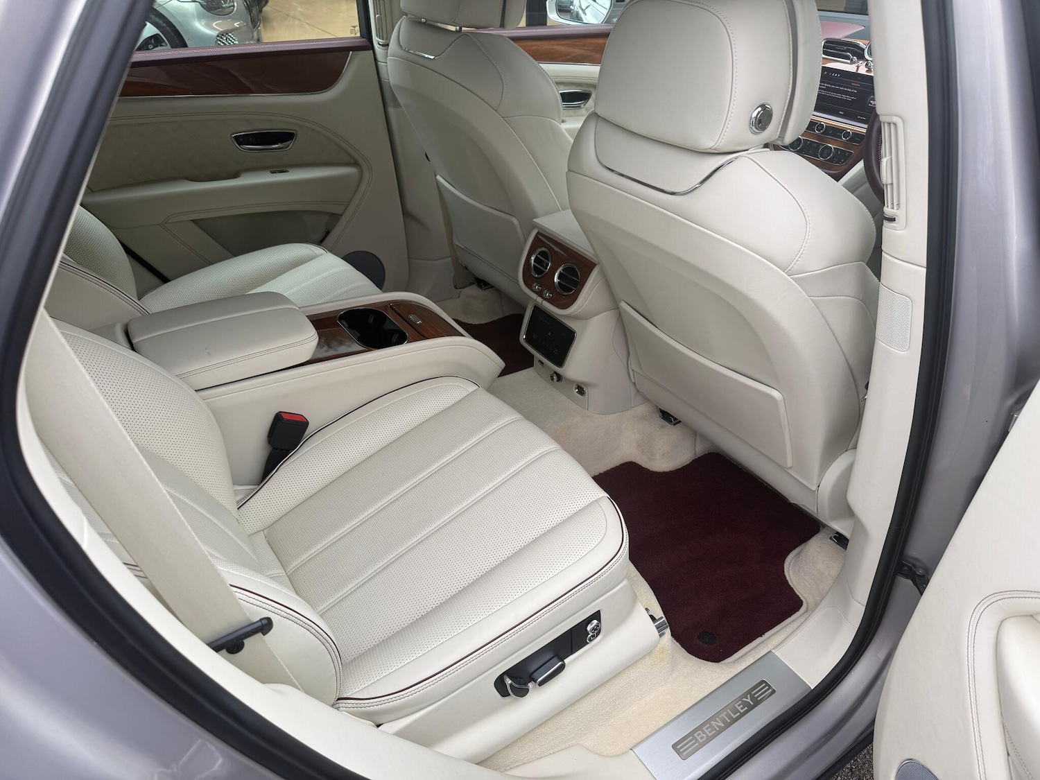 Used Bentley Bentayga 2021 for sale - 76499977: Photo 16