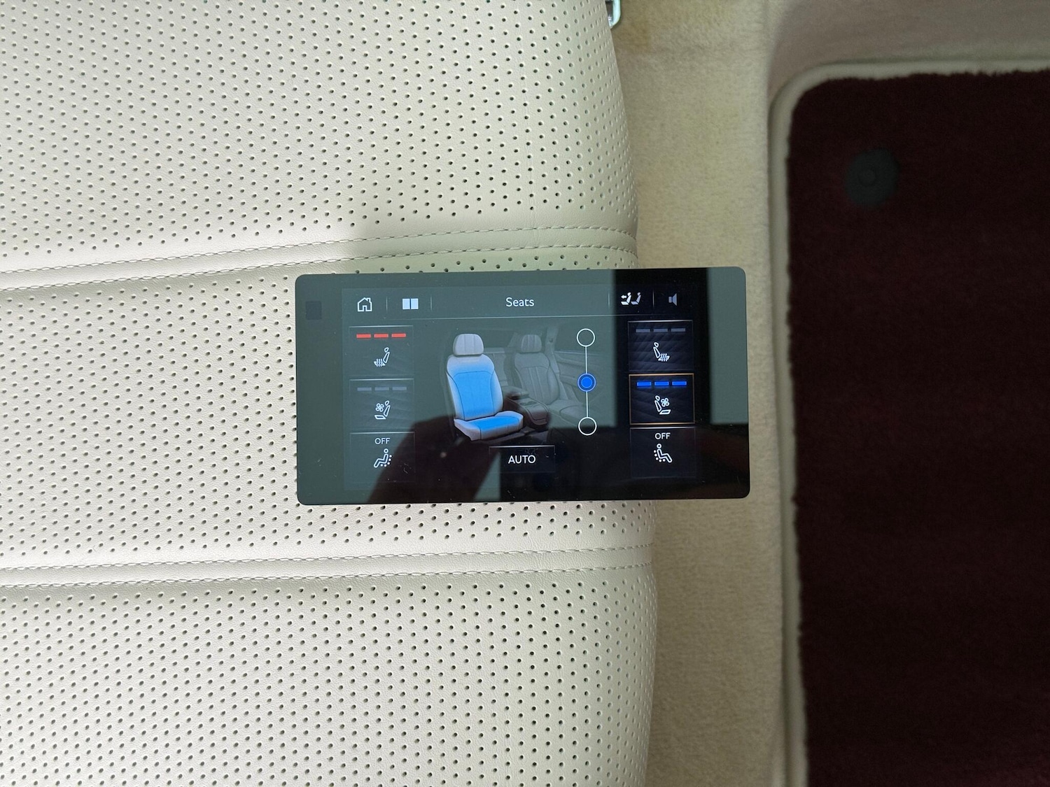 Used Bentley Bentayga 2021 for sale - 76499977: Photo 30