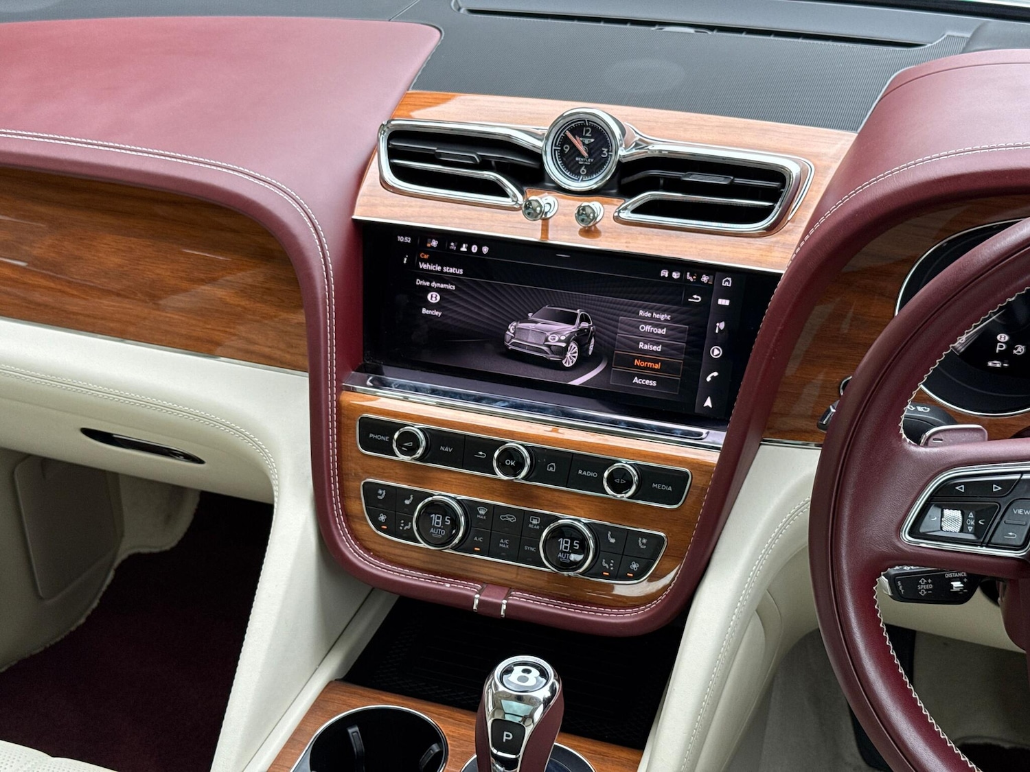 Used Bentley Bentayga 2021 for sale - 76499977: Photo 33