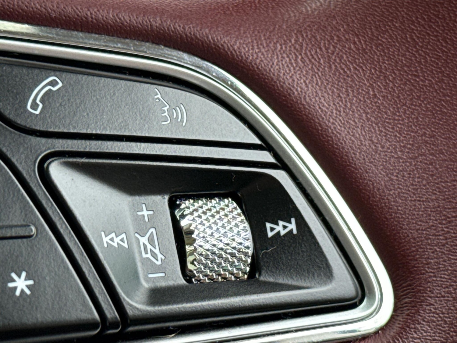 Used Bentley Bentayga 2021 for sale - 76499977: Photo 41