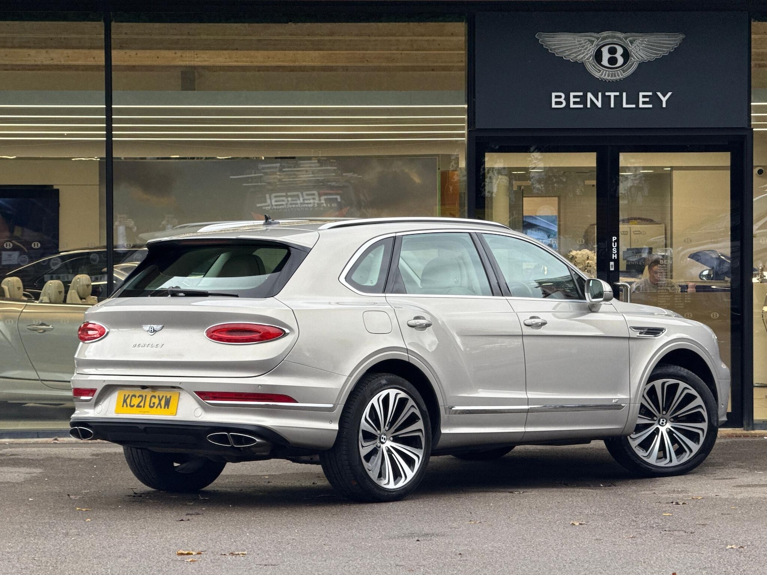 Used Bentley Bentayga 2021 for sale - 76499977: Photo 43