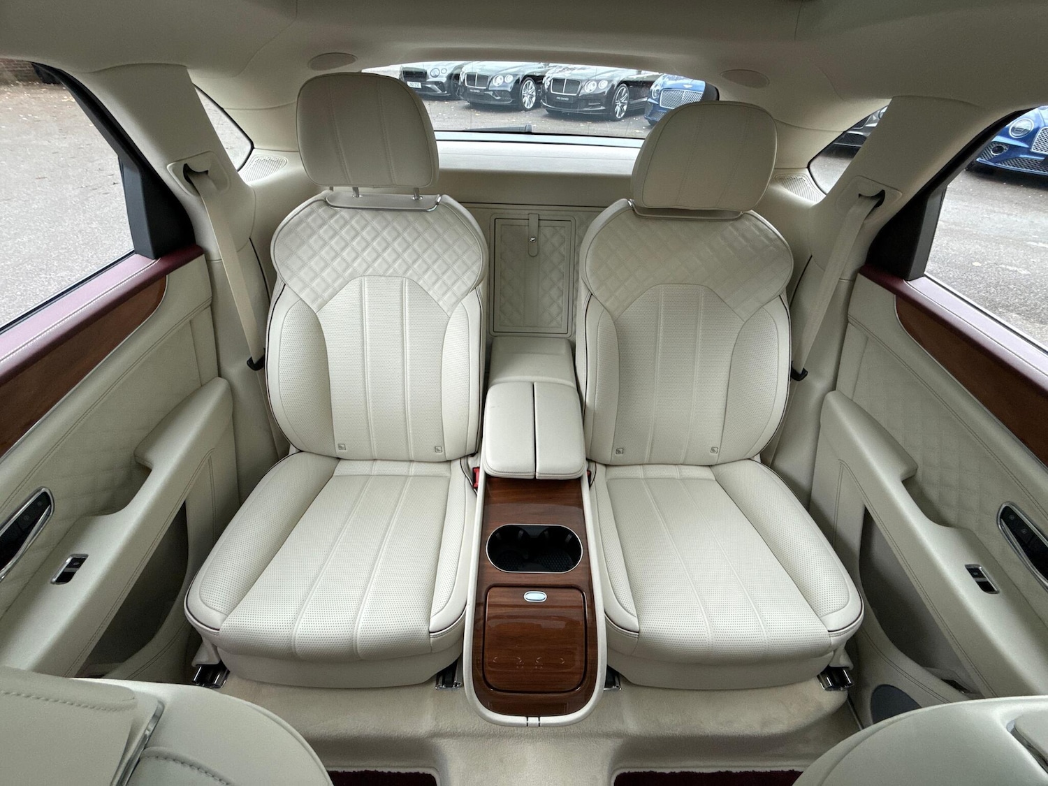 Used Bentley Bentayga 2021 for sale - 76499977: Photo 45