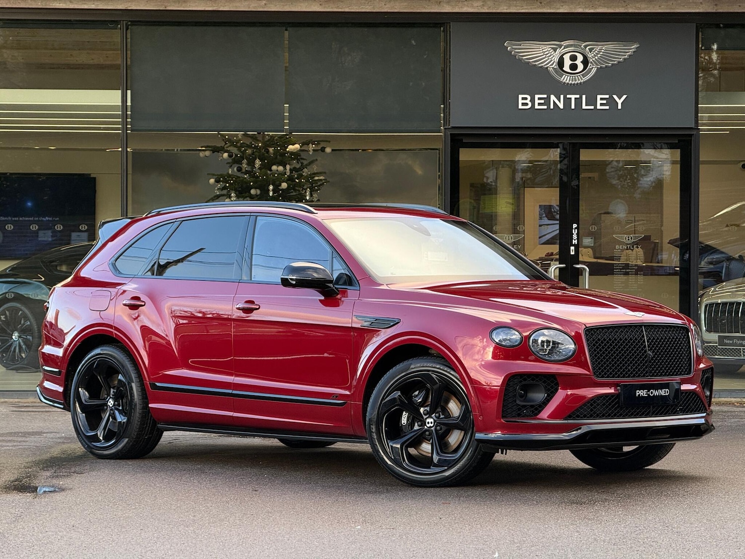 Used Bentley Bentayga 2021 for sale - 76936498: Photo 1
