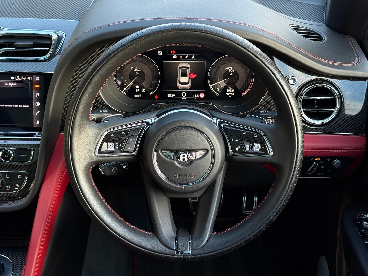 Used Bentley Bentayga 2021 for sale - 76936498: Photo 35