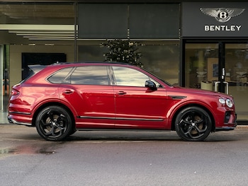 Used Bentley Bentayga 2021 for sale - 76936498: Photo