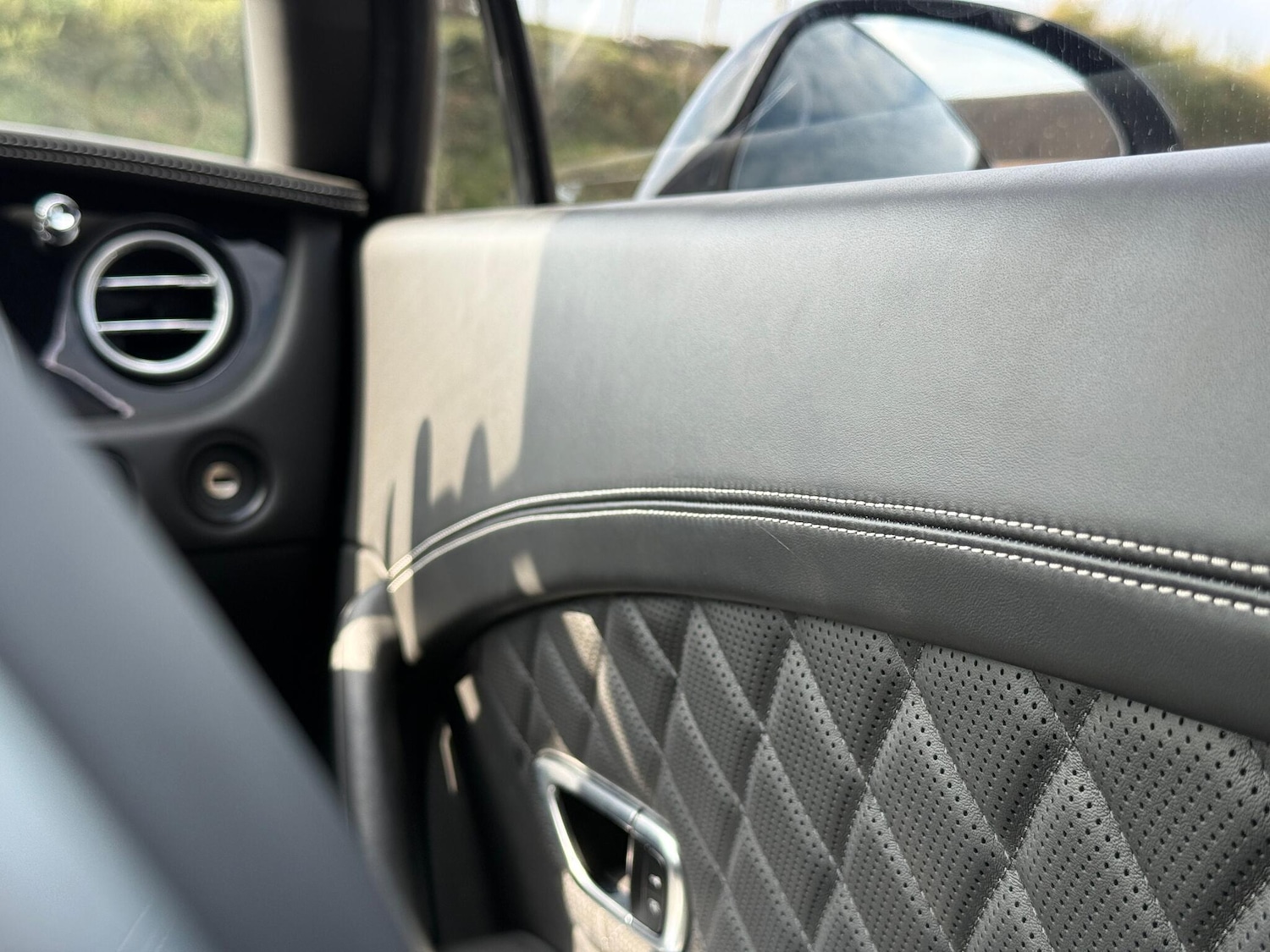 Used Bentley Continental 2016 for sale - 76865960: Photo 28