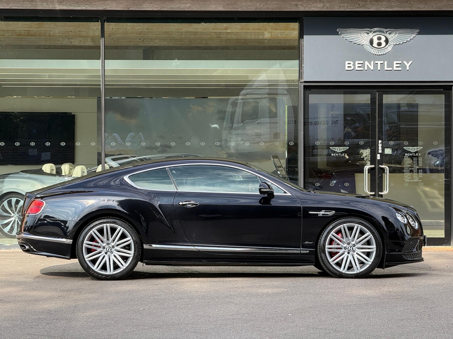 Used Bentley Continental 2016 for sale - 76865960: Photo 4