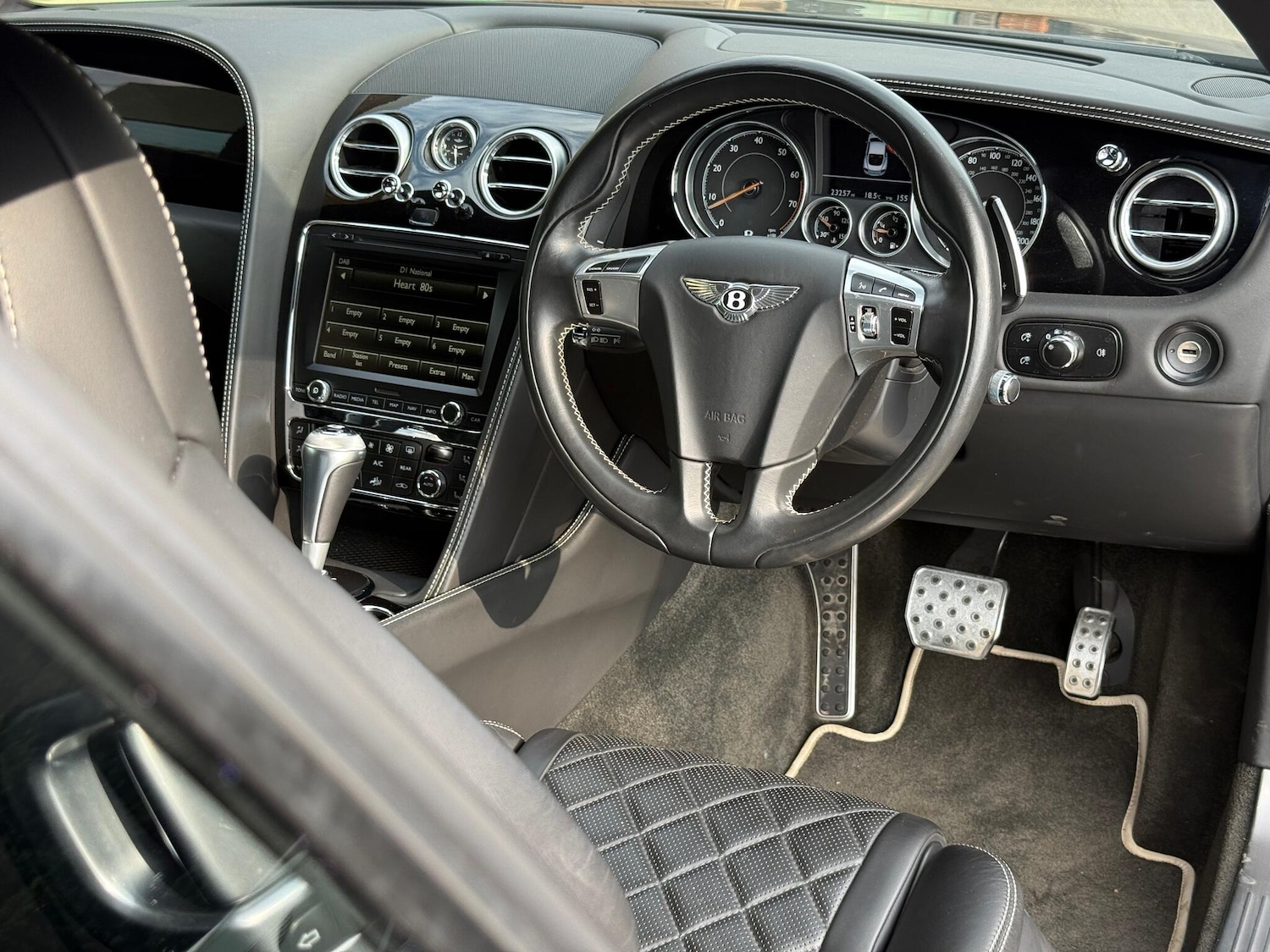 Used Bentley Continental 2016 for sale - 76865960: Photo 8