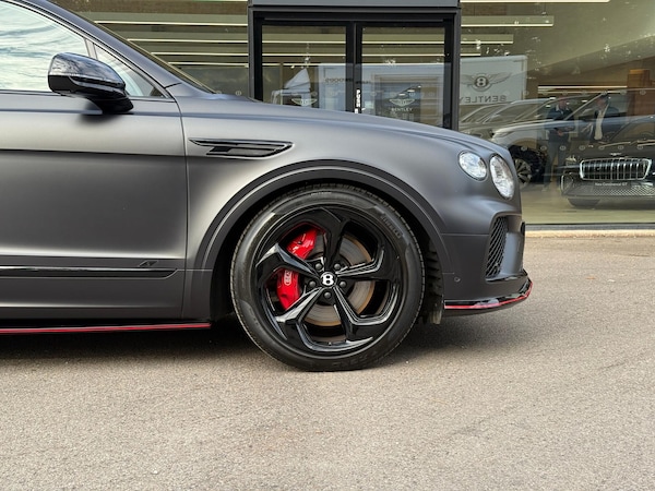 Used Bentley Bentayga 2025 for sale - 76294778: Photo 17