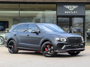 2025 (25) - 4.0 V8 S Black Edition SUV 5dr Petrol Auto 4WD Euro 6 (s/s) (550 ps)