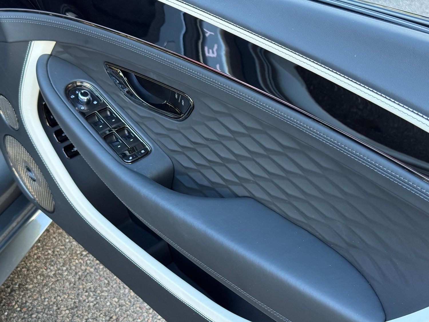 Used Bentley Continental 2025 for sale - 76522277: Photo 15