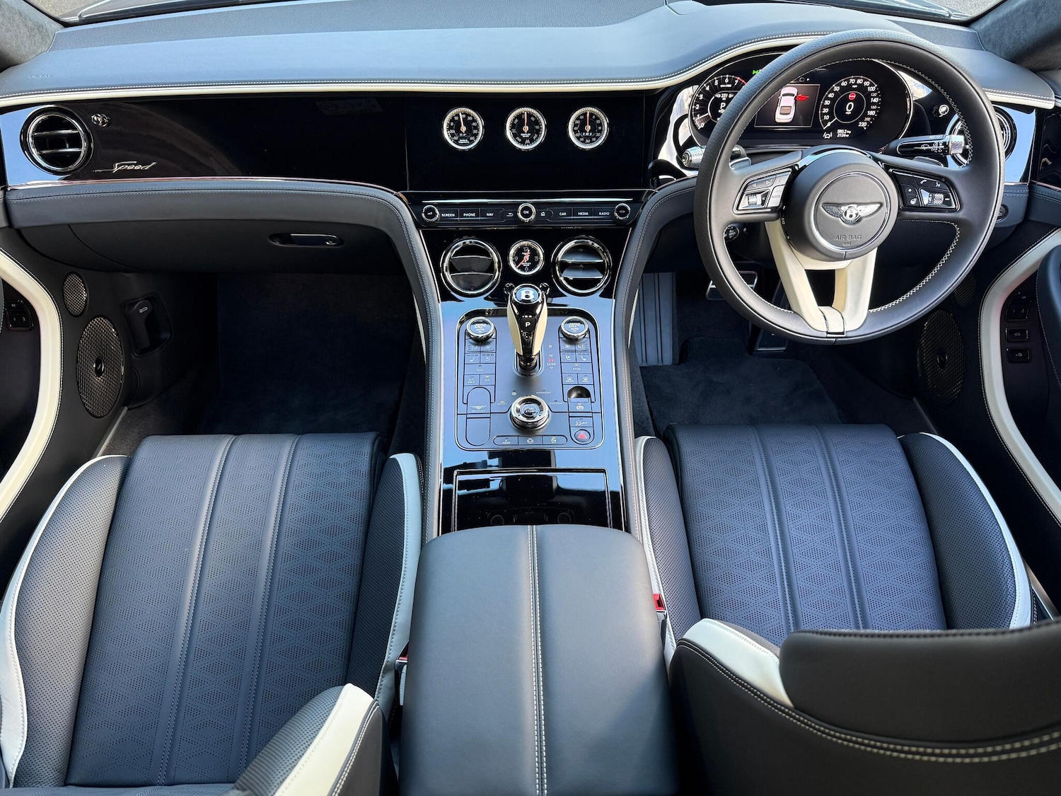 Used Bentley Continental 2025 for sale - 76522277: Photo 17