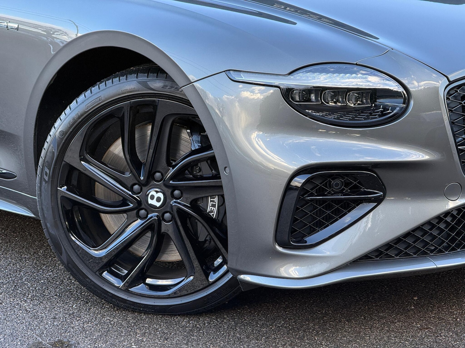 Used Bentley Continental 2025 for sale - 76522277: Photo 2