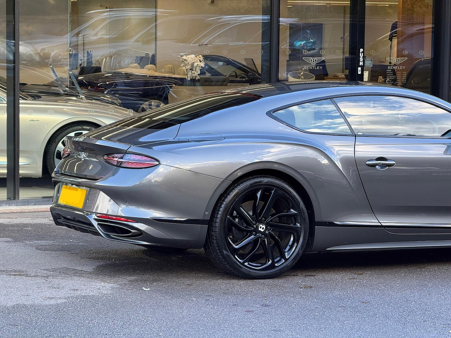 Used Bentley Continental 2025 for sale - 76522277: Photo 29