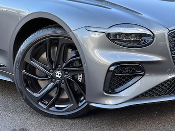 Used Bentley Continental 2025 for sale - 76522277: Photo