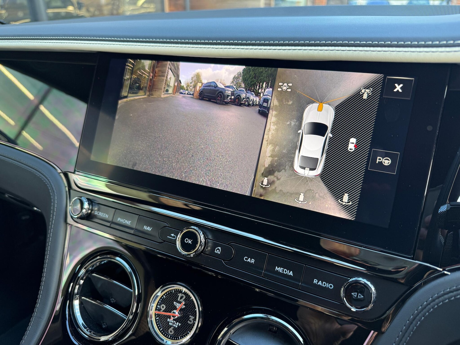 Used Bentley Continental 2025 for sale - 76522277: Photo 38