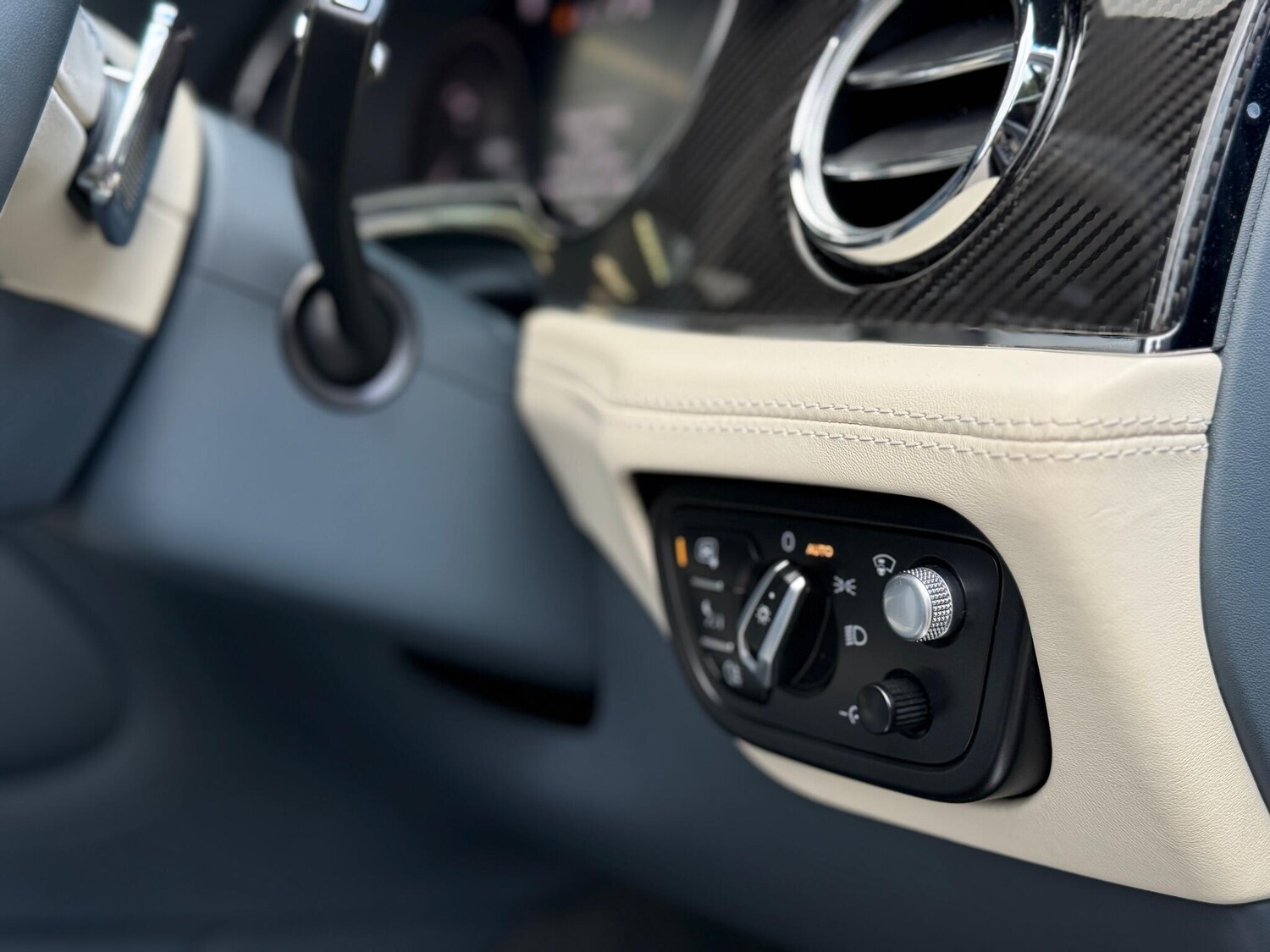 Used Bentley Bentayga for sale - 77704747: Photo 18